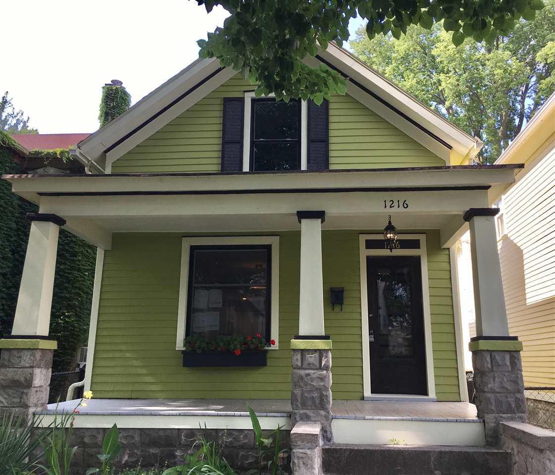 1216 Jefferson Boulevard - Photo 1
