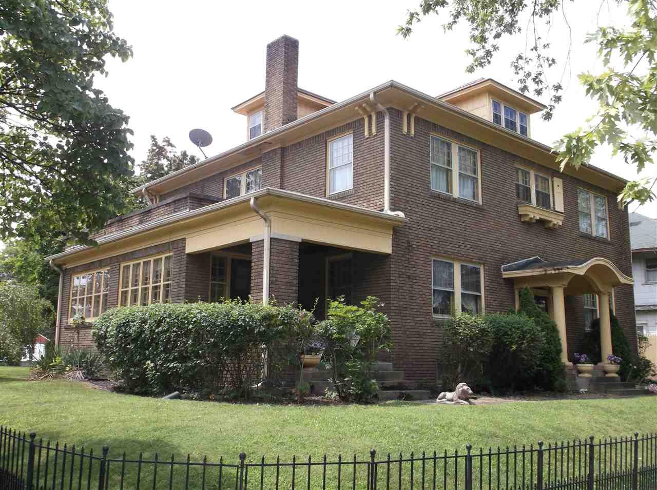 459 Walnut Street - Photo 1