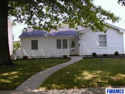 1324 Poplar Street - Photo 1