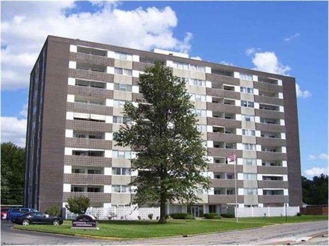1100 Erie Avenue - Photo 1