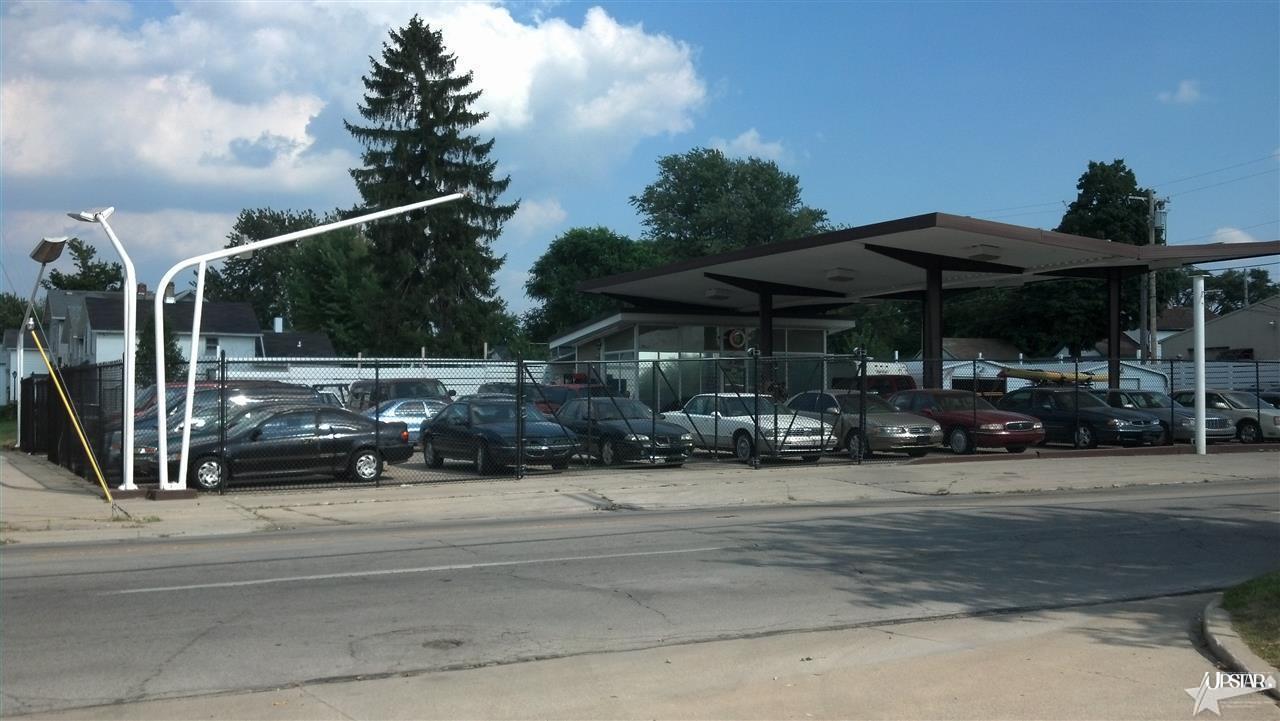1803 Fairfield Avenue - Photo 1