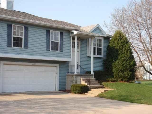 3772 Lakeside Drive - Photo 1 3772 Lakeside Drive - Photo 1