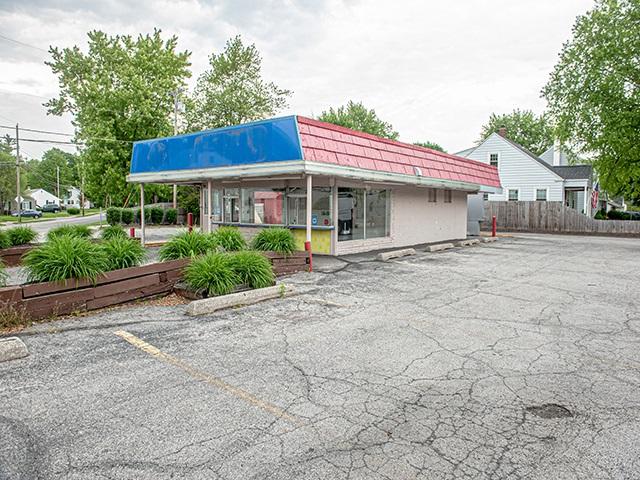 2902 Parnell Drive - Photo 1