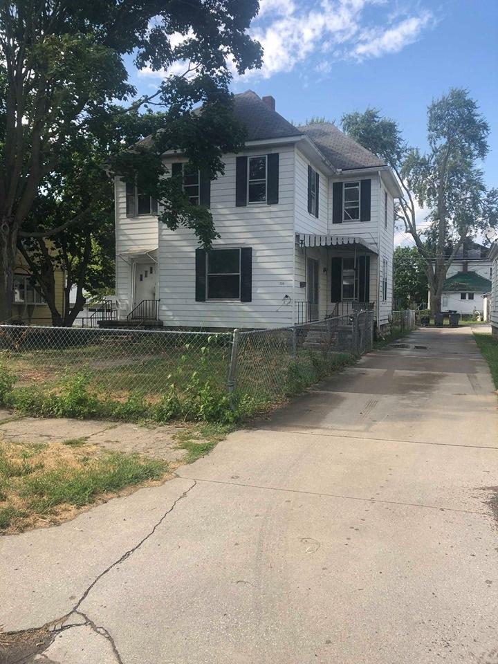 700 Walnut Street - Photo 1