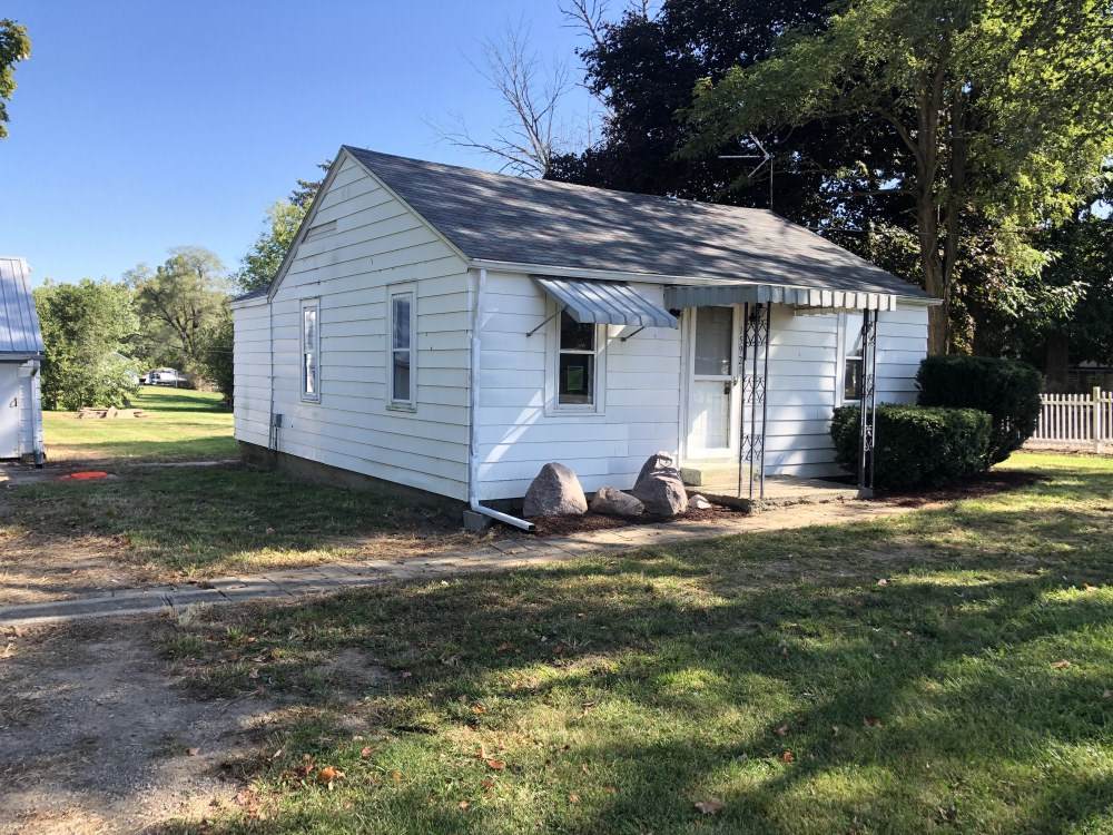 15921 Winchester Road - Photo 1