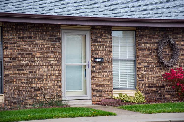 804 Berkley Circle - Photo 1