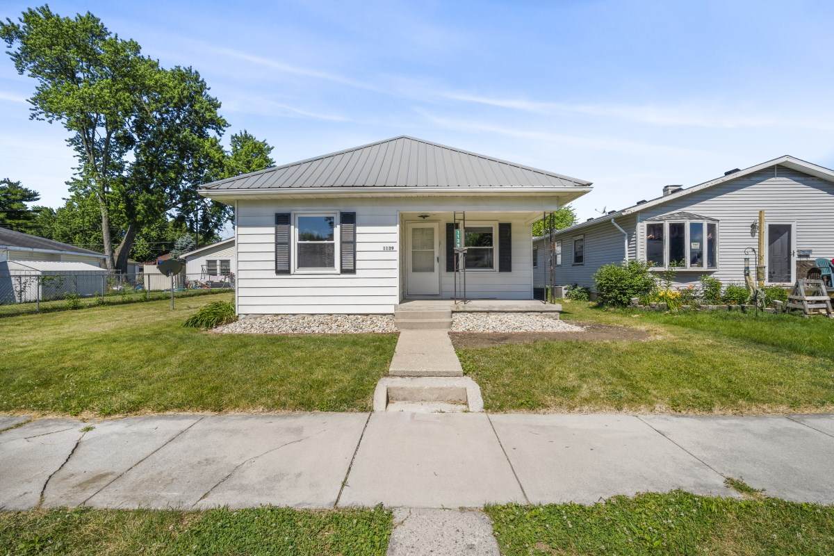 1139 Delphos Street - Photo 1