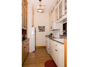 408 Walnut St - Photo 1