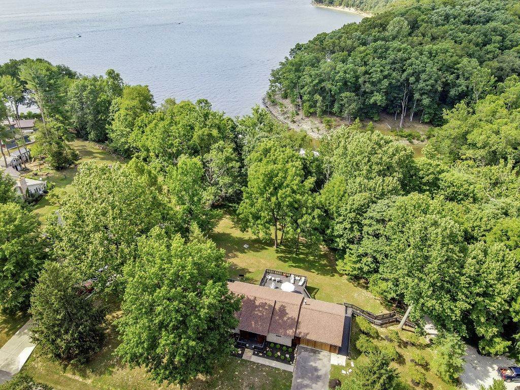 8027 Hardin Ridge Road - Photo 1