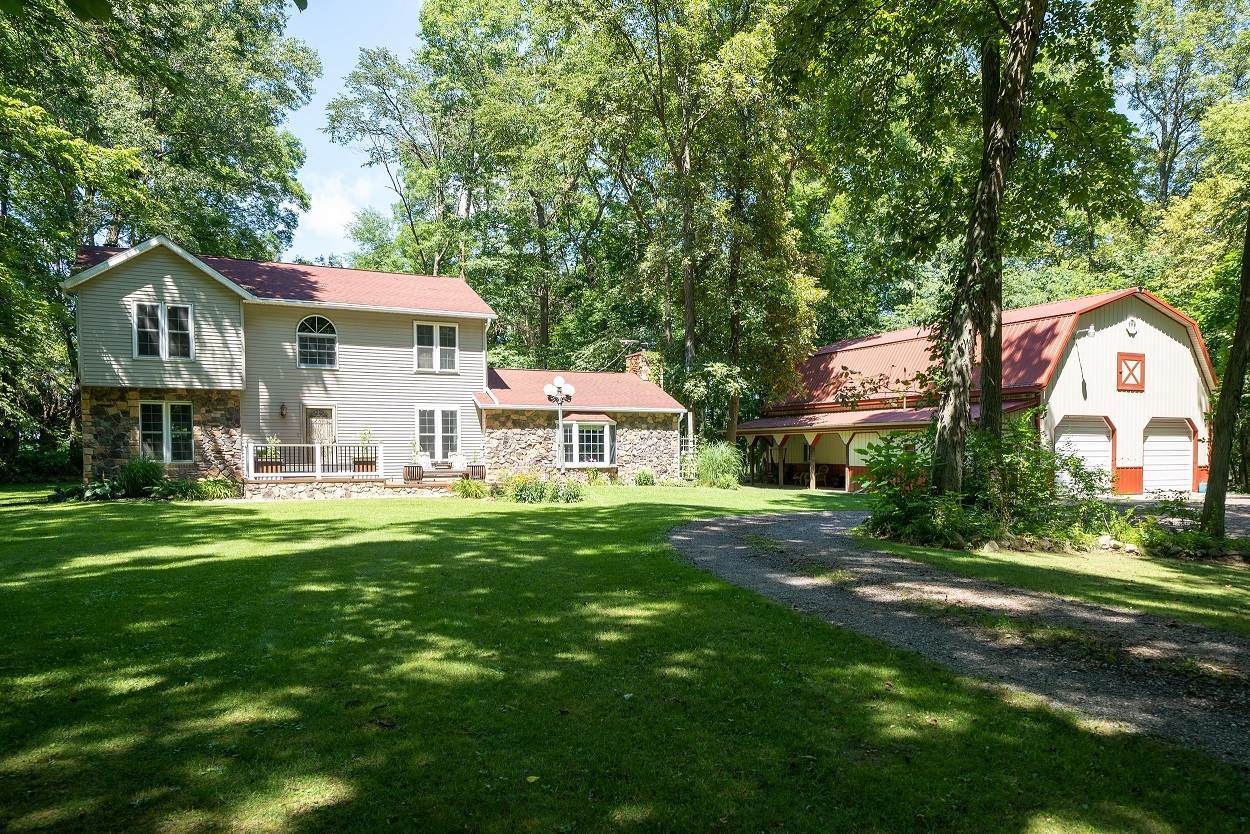 7850 14th Road - Photo 1