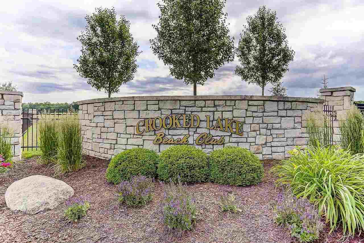 3875 465 W - Photo 1