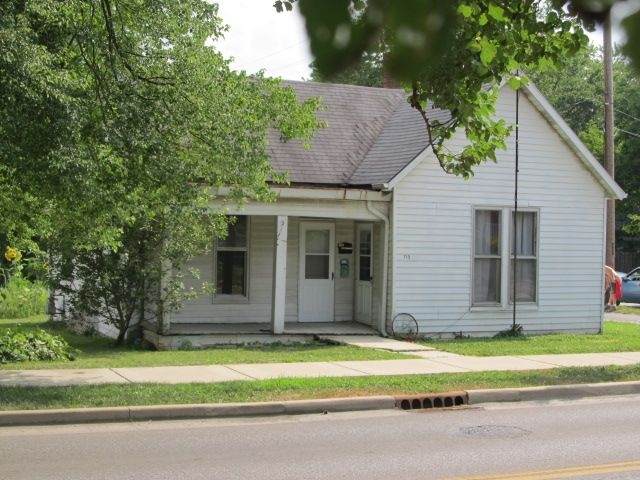 715 Kirkwood Avenue - Photo 1