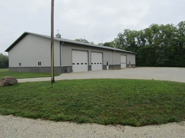 5927 100 N - Photo 1
