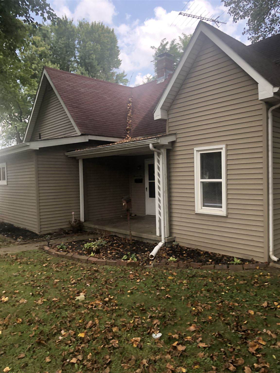 1001 College Street - Photo 1