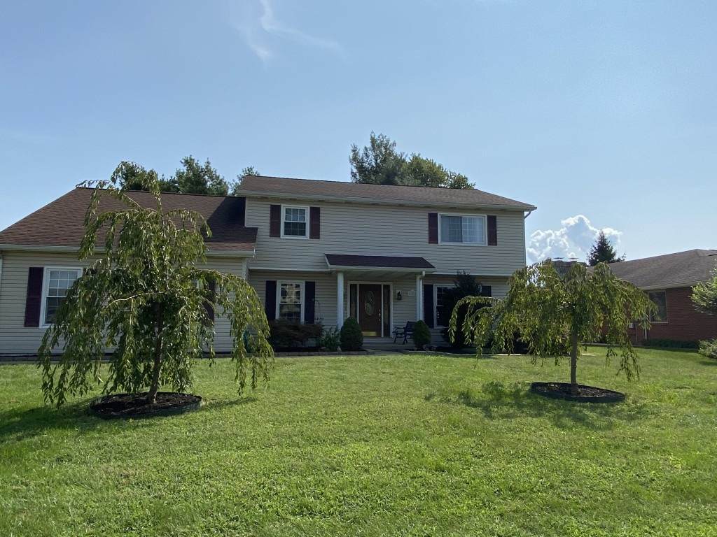 620 Crestwood E Drive - Photo 1