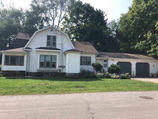 127 Kinney Street - Photo 1