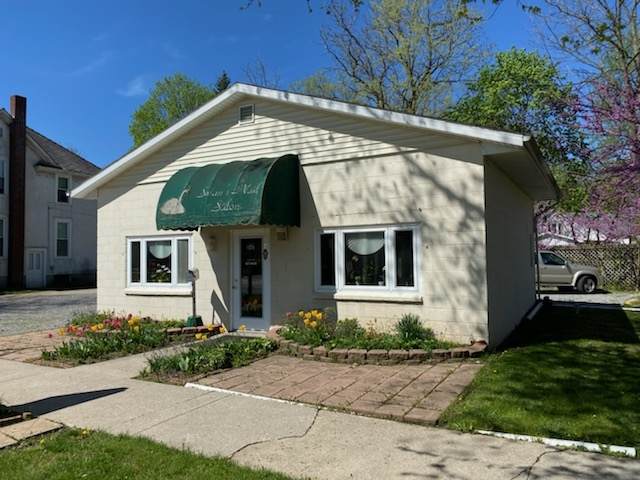 1325 Main Street - Photo 1