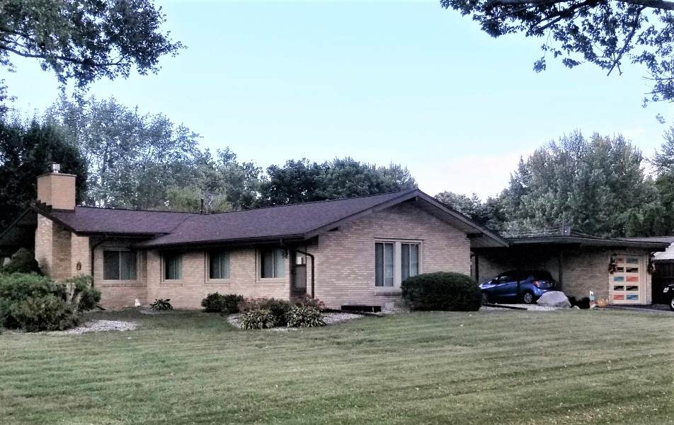 1615 Glendale Drive - Photo 1