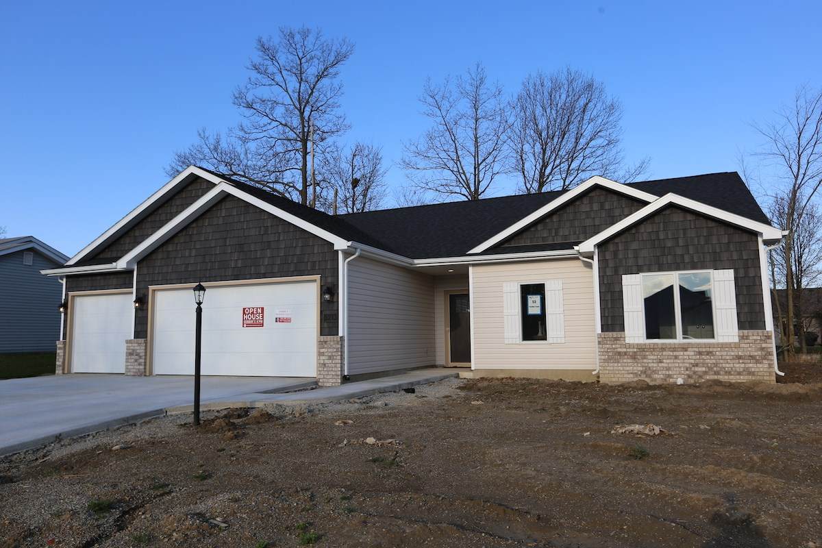 1213 Hideaway Drive - Photo 1