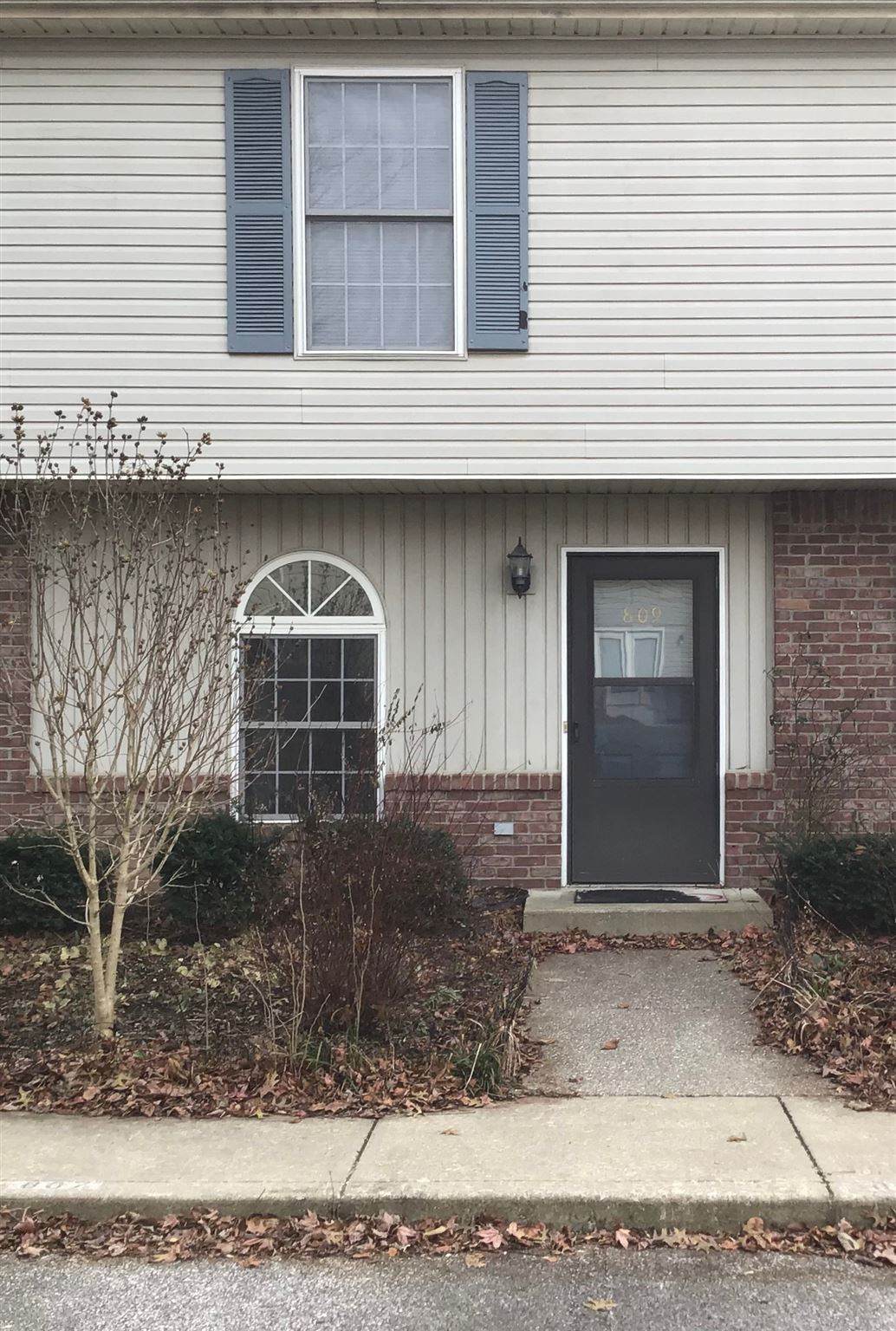 809 Sherwood Hills Drive - Photo 1