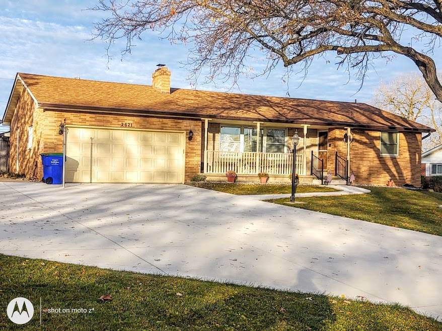 2621 Leesmore Lane - Photo 1