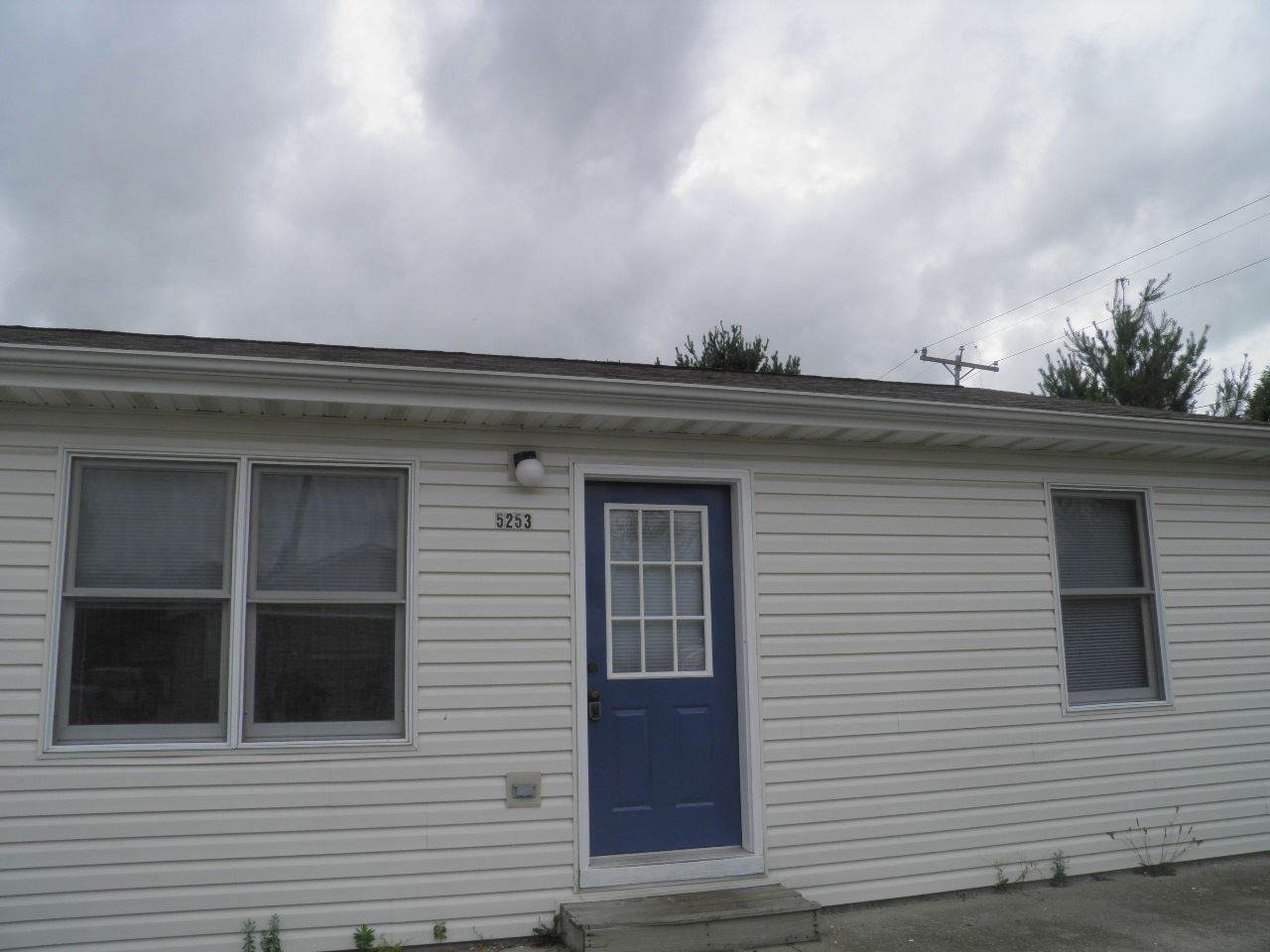 5253 Raubs Lane - Photo 1