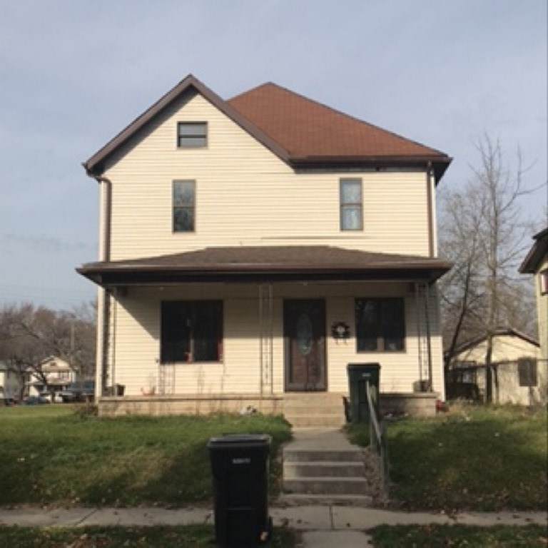 803 Indiana Avenue - Photo 1