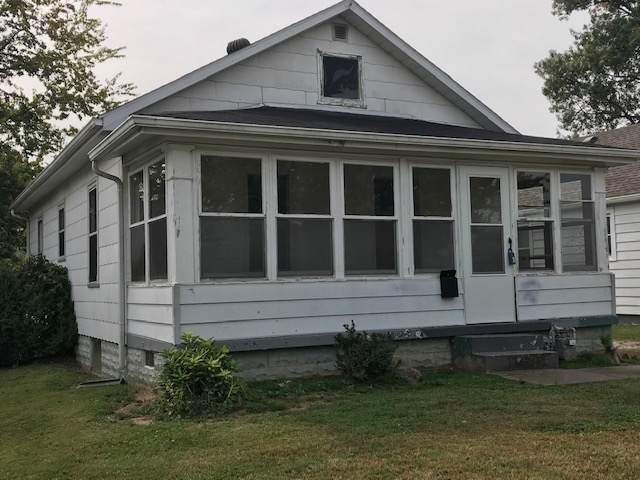 2161 Eichel Avenue - Photo 1