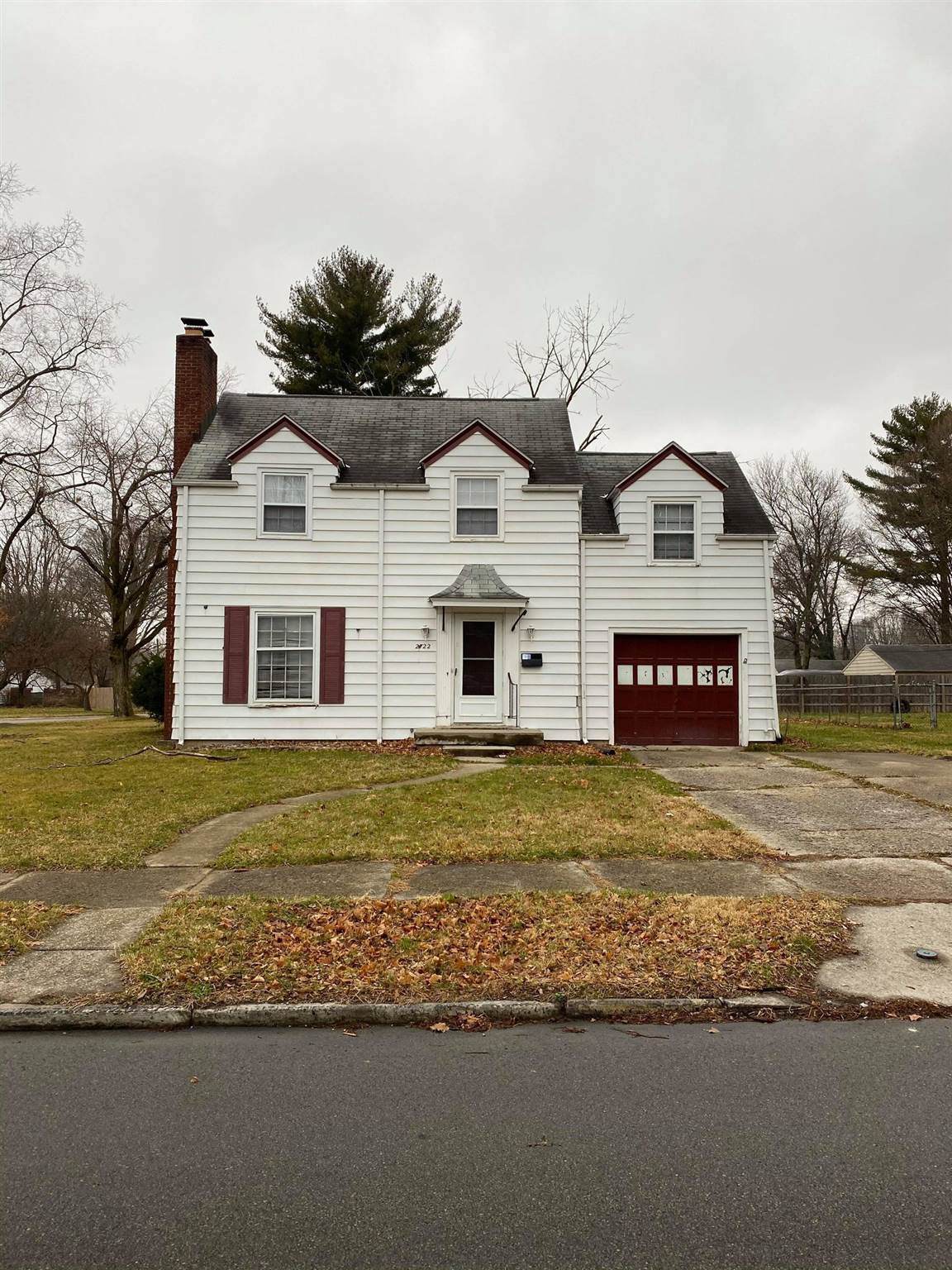 2722 Thompson Avenue - Photo 1