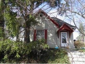 317 1/2 University - Photo 1
