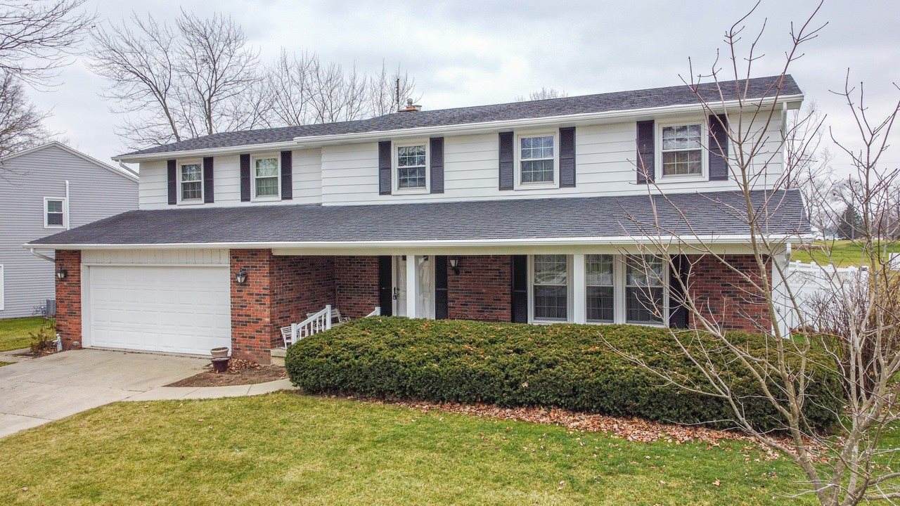 1332 Clarion Drive - Photo 1