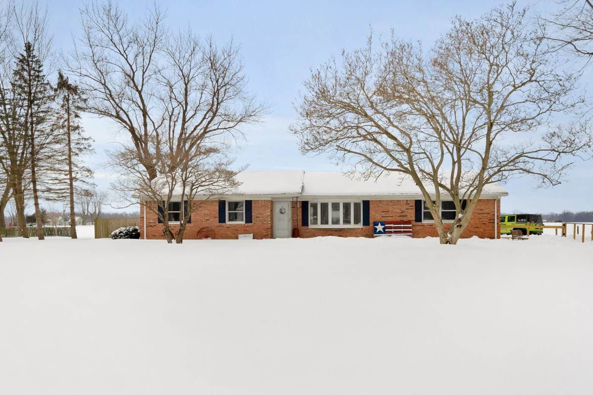 10929 400 SOUTH - Photo 1