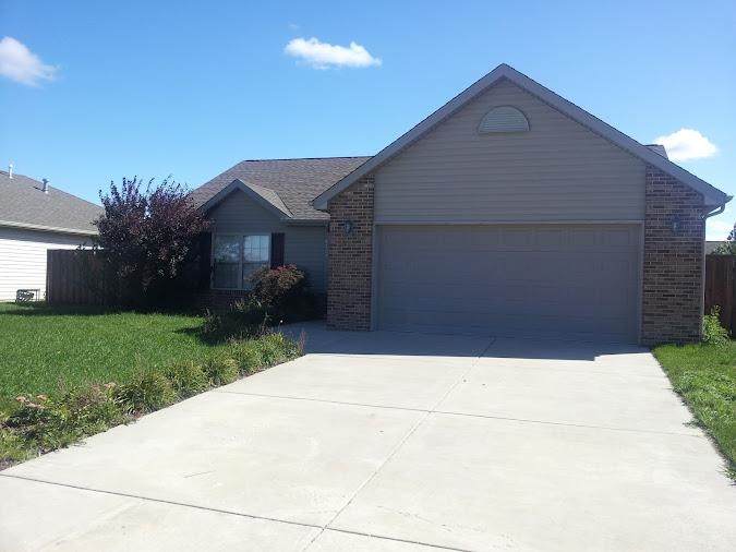 4425 Candlewick Lane - Photo 1