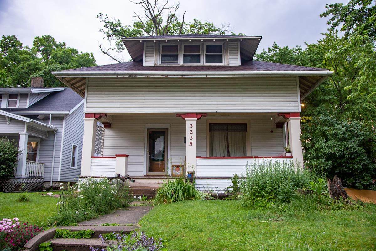 3235 Broadway - Photo 1