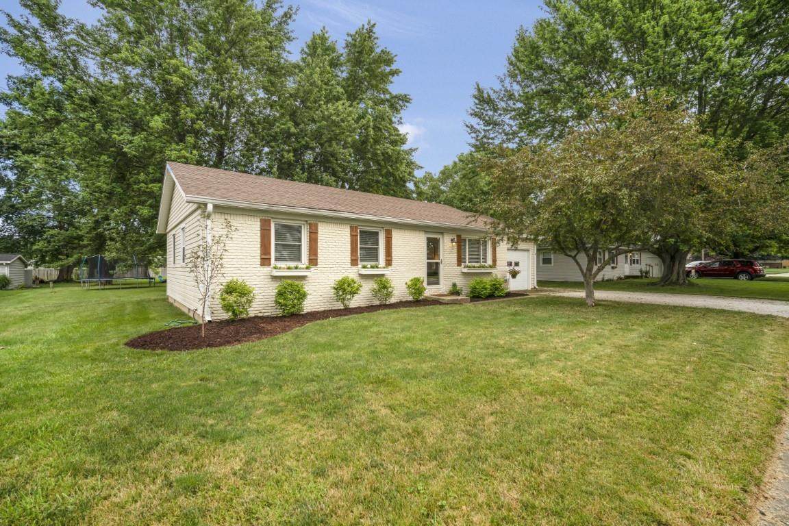 602 Elliott Court - Photo 1