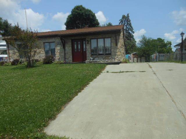 5720 Lance Drive - Photo 1