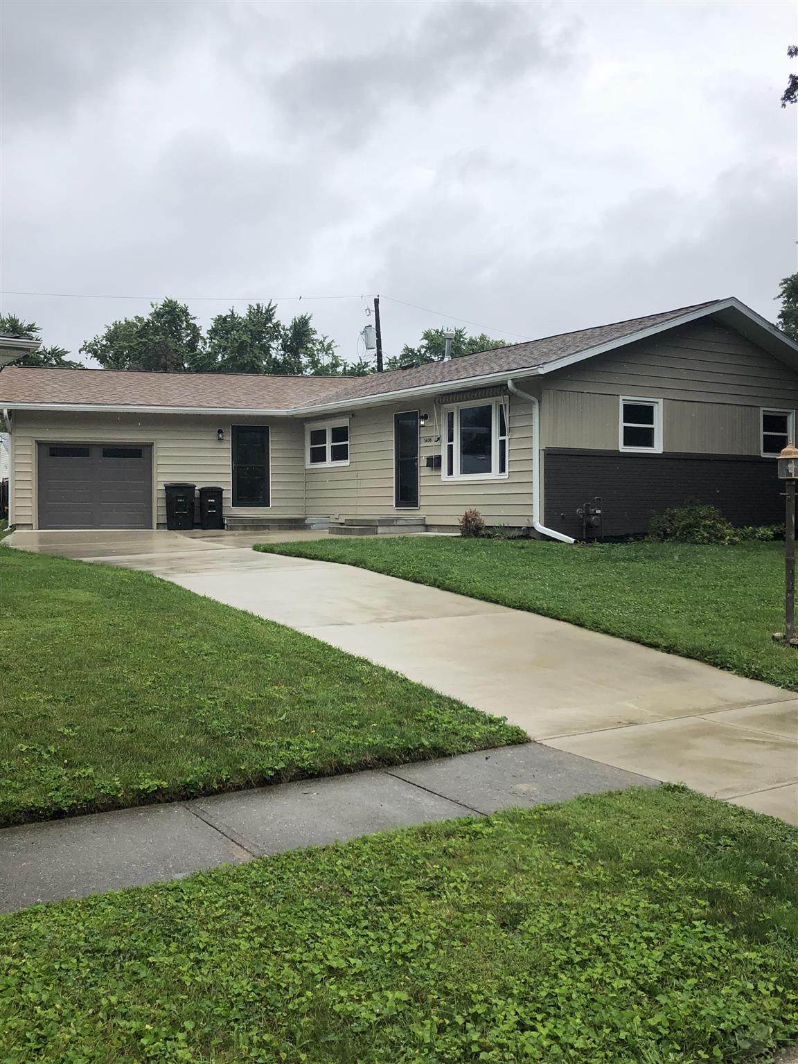 1408 Warren Place - Photo 1