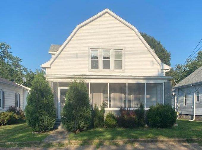 407 First Street - Photo 1