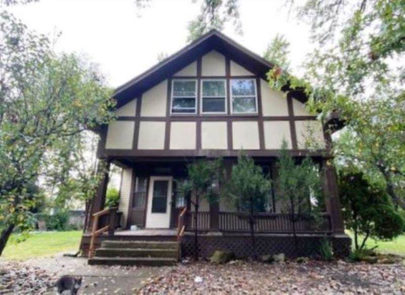 961 Blackford Avenue - Photo 1