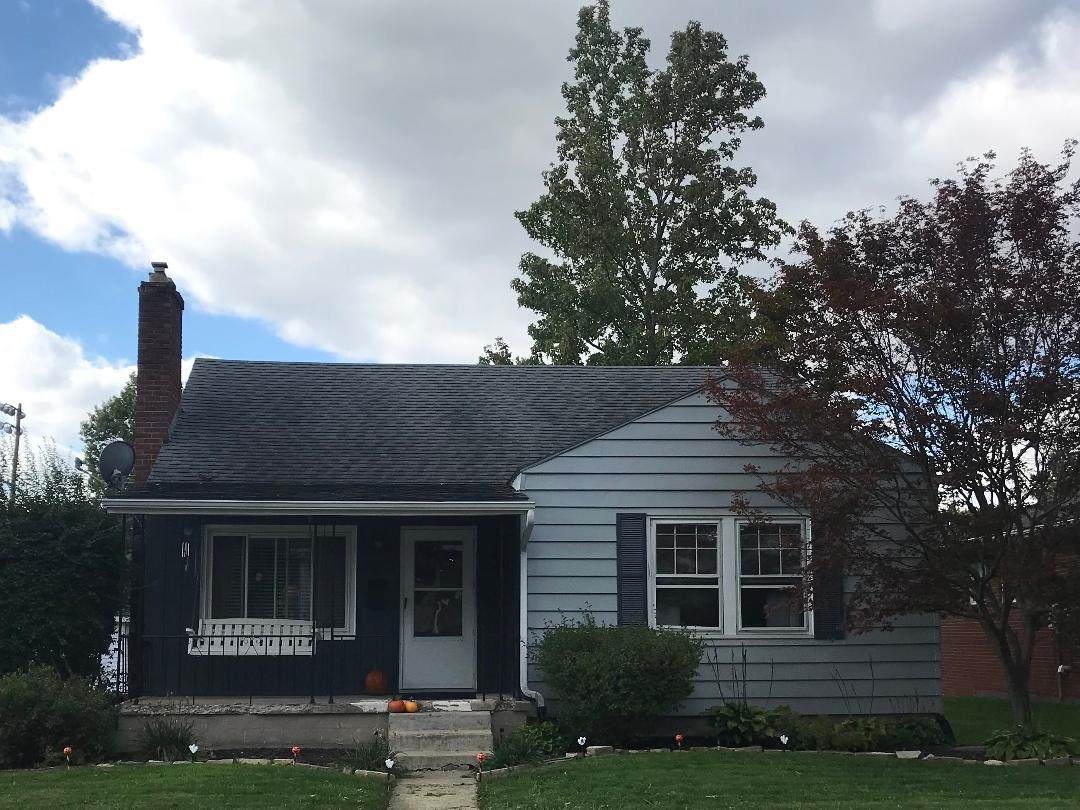 1607 Indiana Avenue - Photo 1