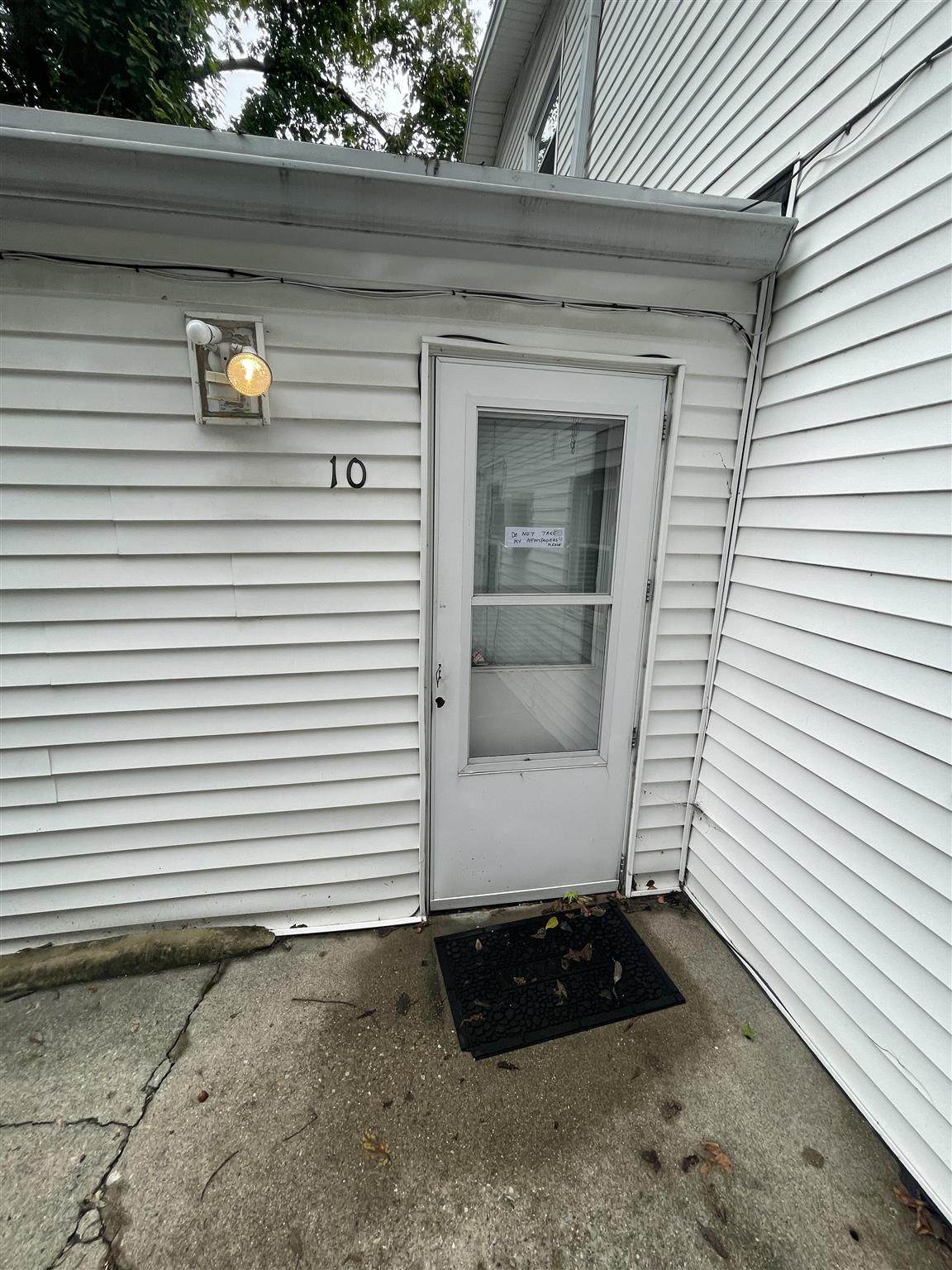 416 2nd Street - Photo 1