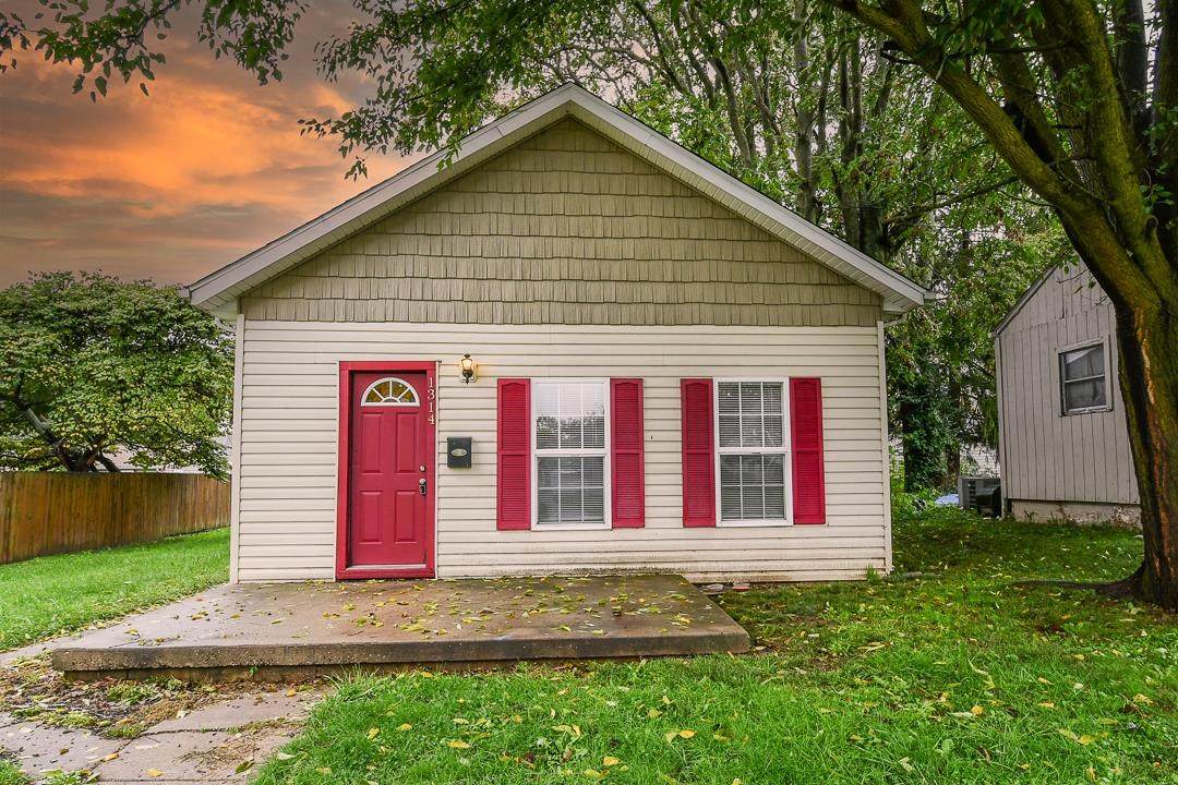 1314 2nd Street - Photo 1