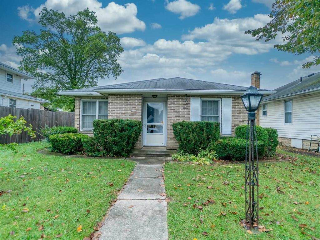 3803 Lillie Street - Photo 1