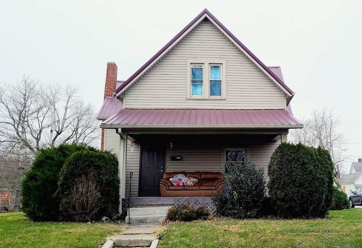 302 Black Street - Photo 1