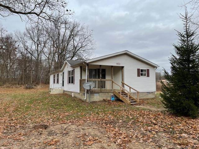 6073 Hodges Drive - Photo 1