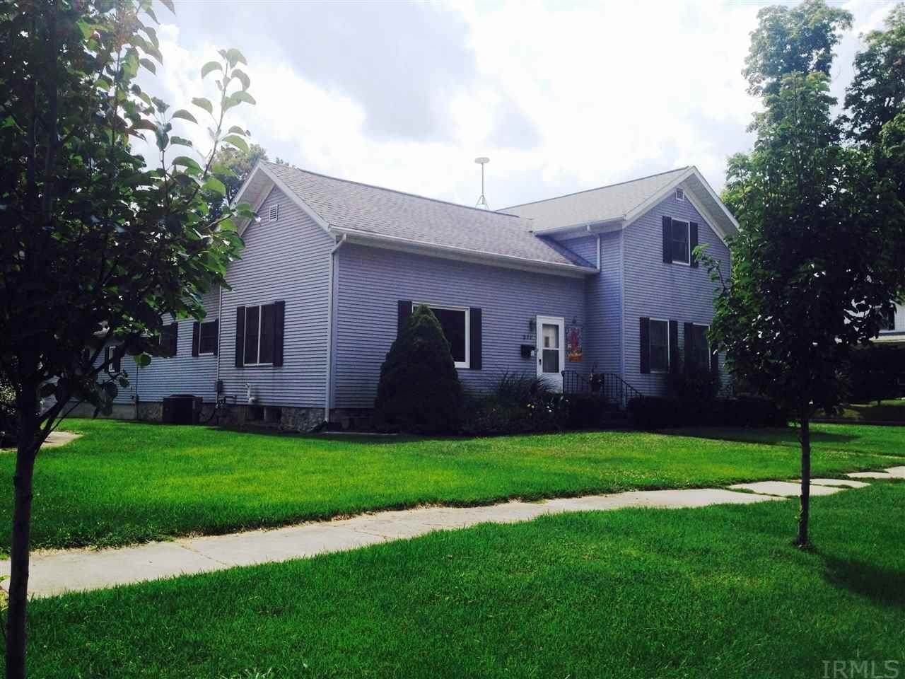 211 Michigan - Photo 1