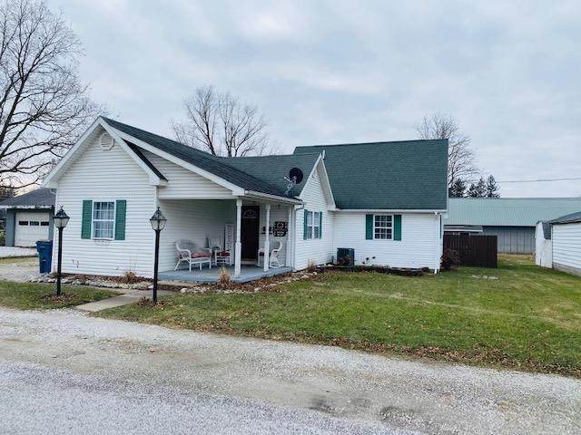 615 Vine Streets - Photo 1