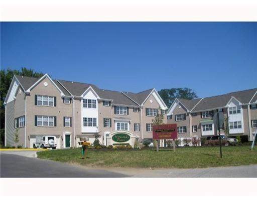 1752 Willis - Photo 1