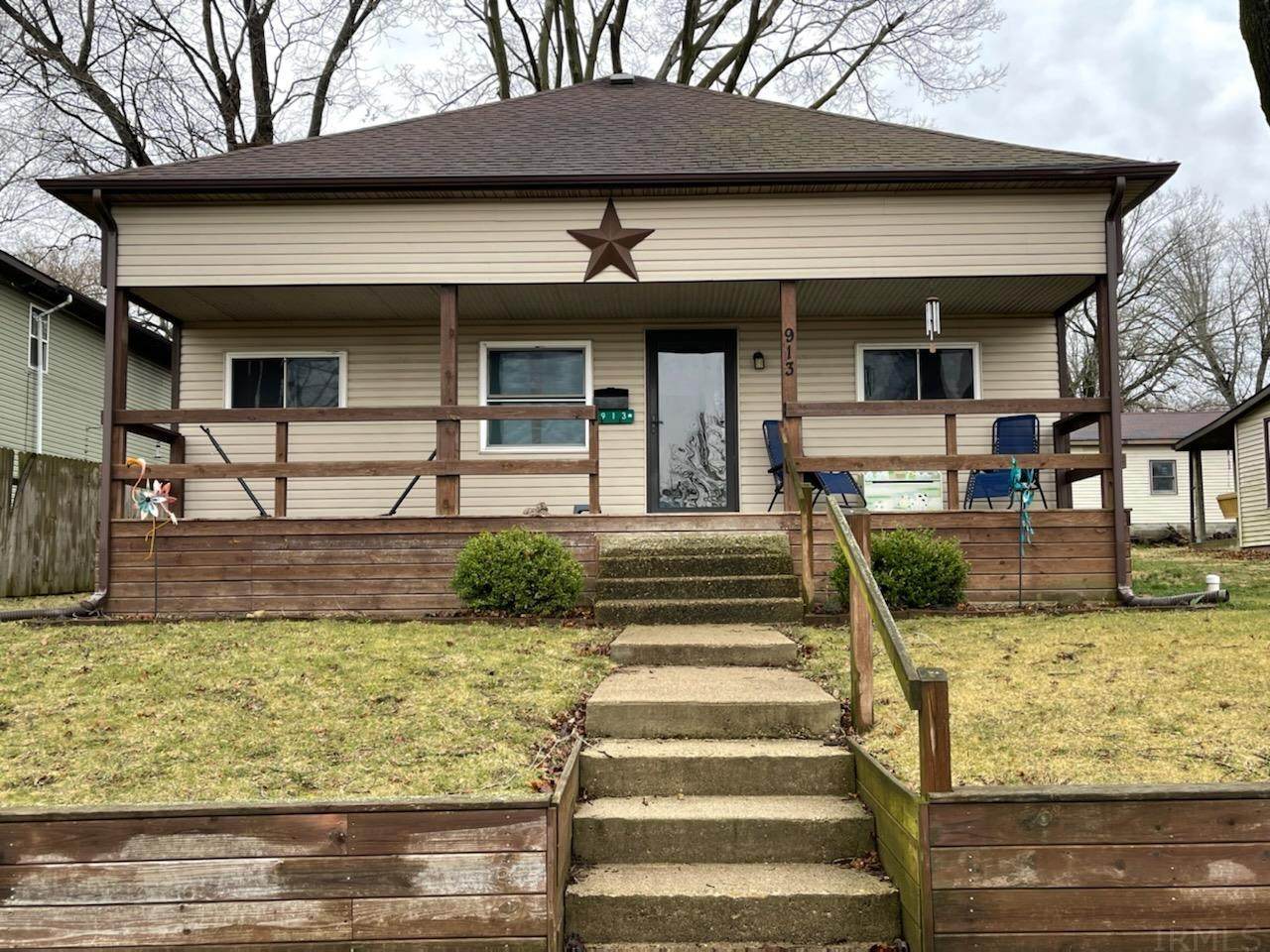 913 Mcdonald Street - Photo 1