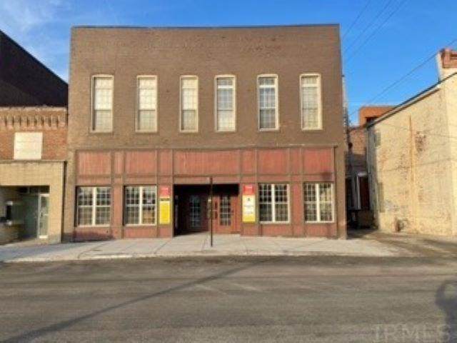 114 Meridian Street - Photo 1